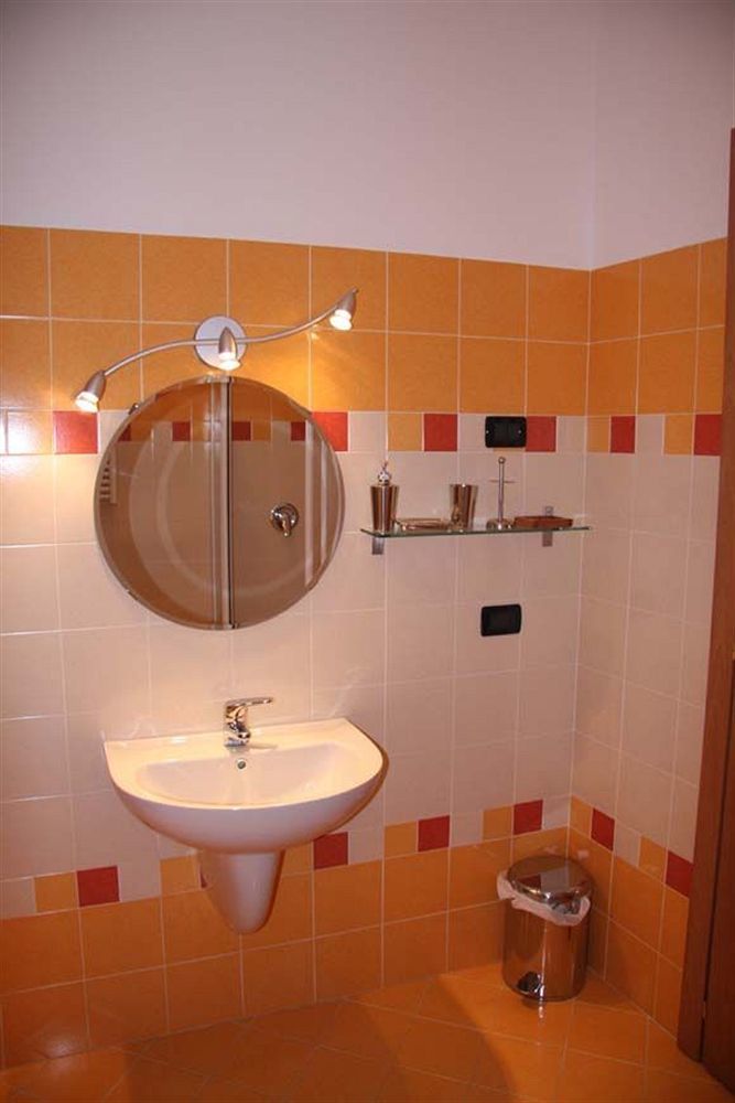 Bed&Breakfast Centrostorico Sarnico Exterior foto